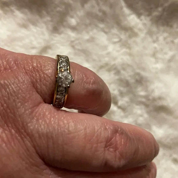 Vintage Ring - Picture 10 of 12